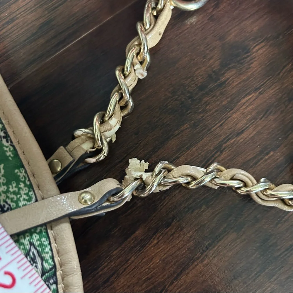[Anne Klein] Green Paisley Pattern Purse